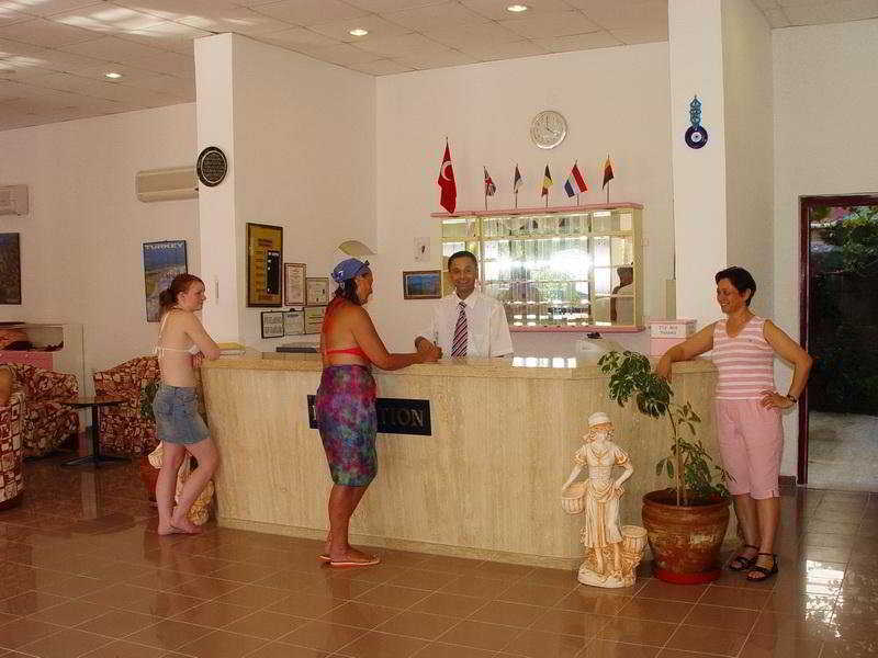 Kivilcim Hotel Мармарис Екстериор снимка