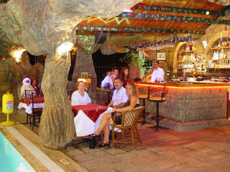 Kivilcim Hotel Мармарис Екстериор снимка
